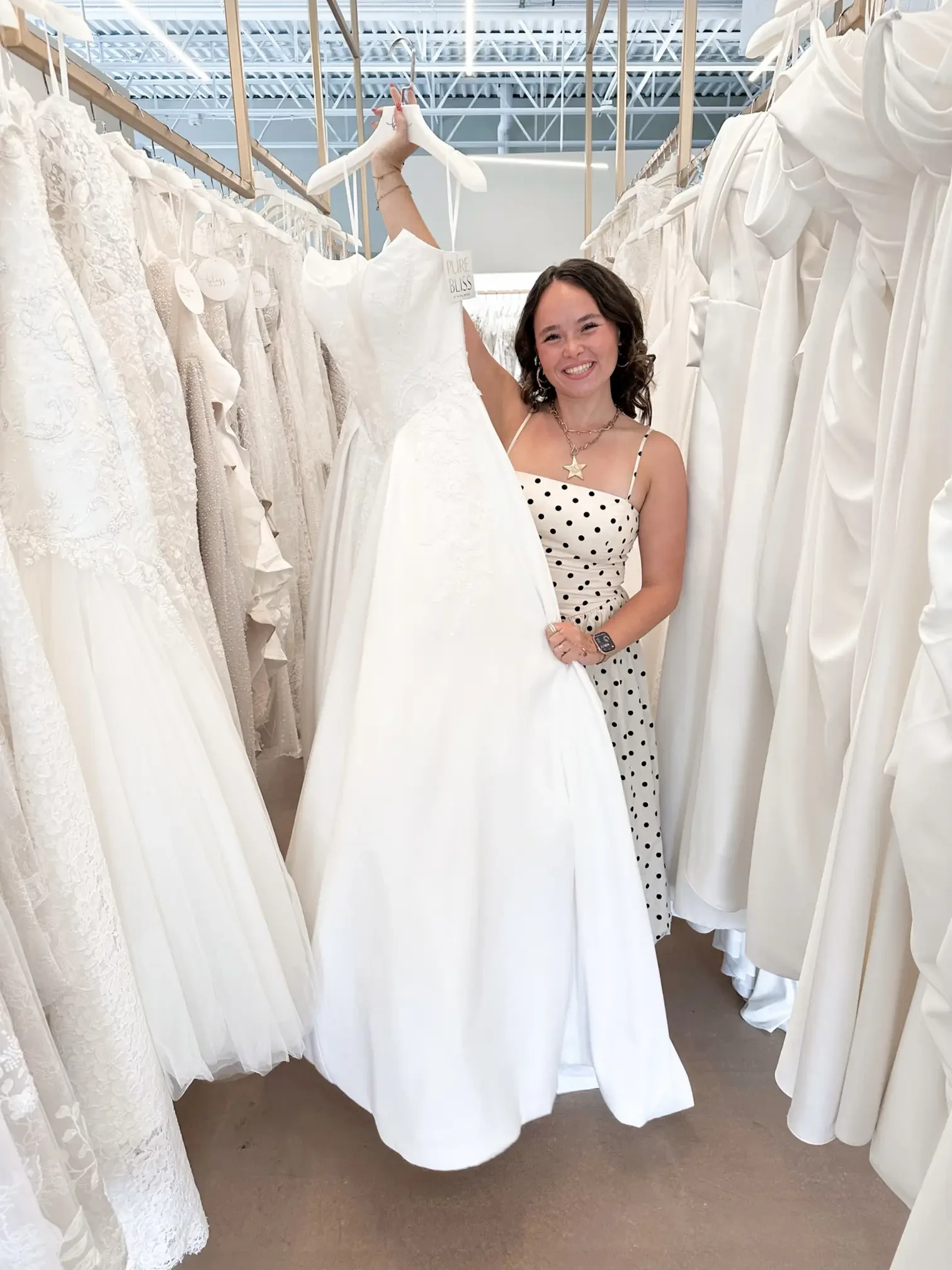 ella bridal stylist
